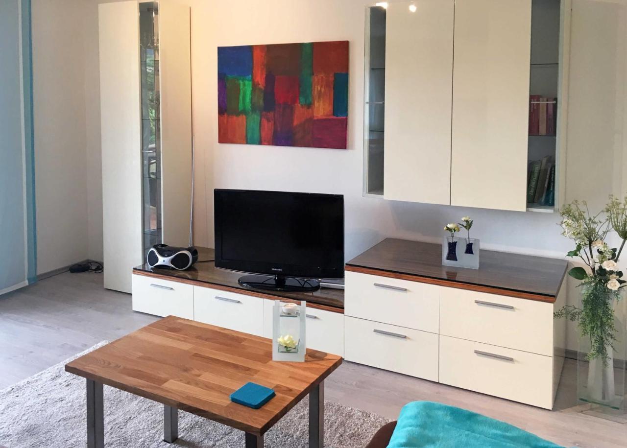Ferienwohnung Im Paradies Momlingen ภายนอก รูปภาพ