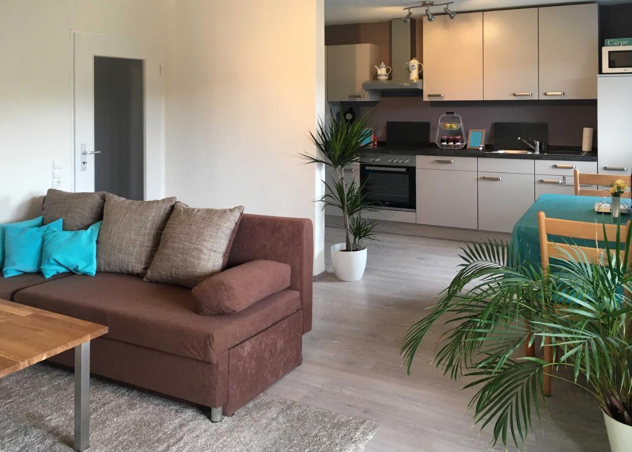 Ferienwohnung Im Paradies Momlingen ภายนอก รูปภาพ